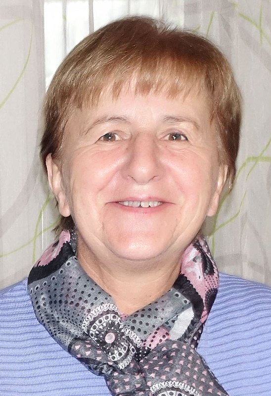 Helga Hartl Helga Hartl